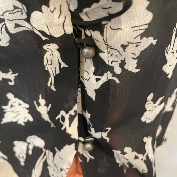 - Anthropologie chiffon top - Picture 4 of 6